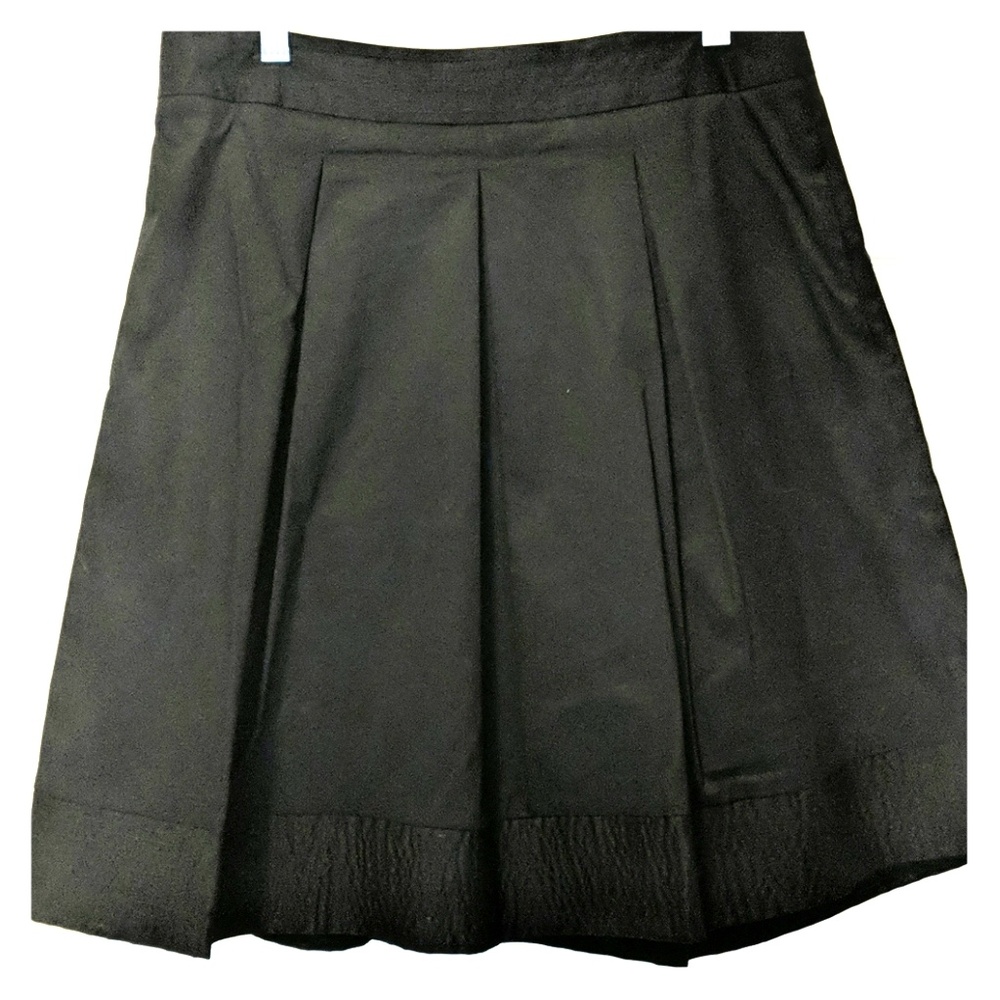 Ann Taylor pleated black skirt